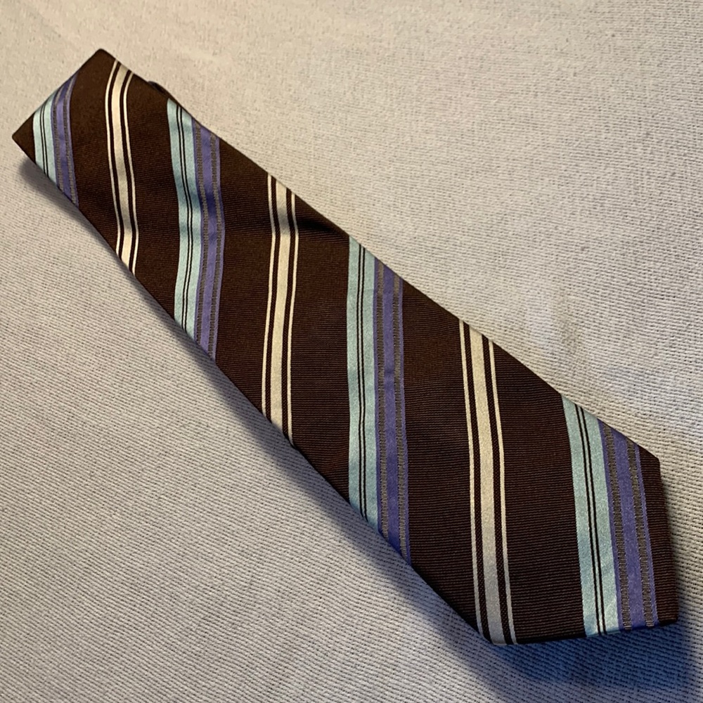 All silk Giorgio Armani brown with blue striped tie